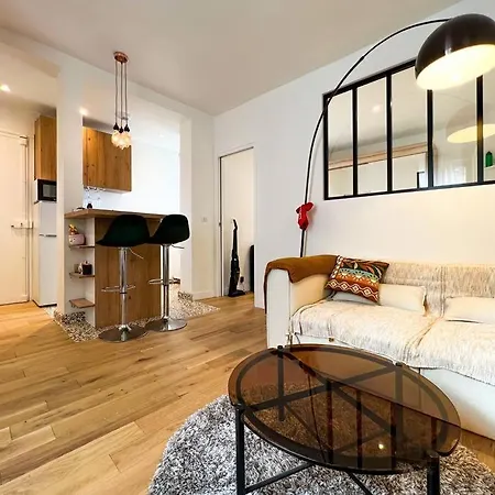 15th Arrondissement Charm Oasis